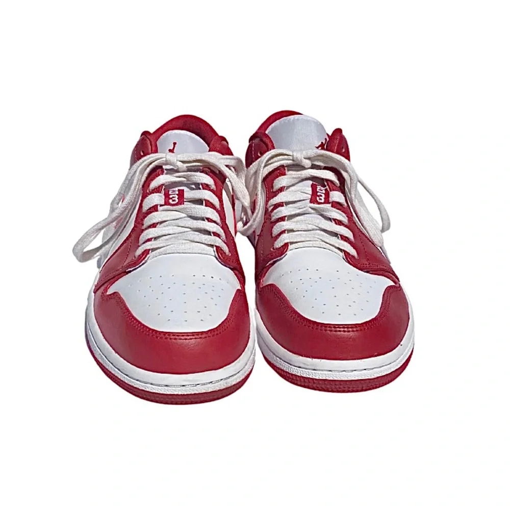 Nike Air Jordan 1 Low - Picture 10 of 13